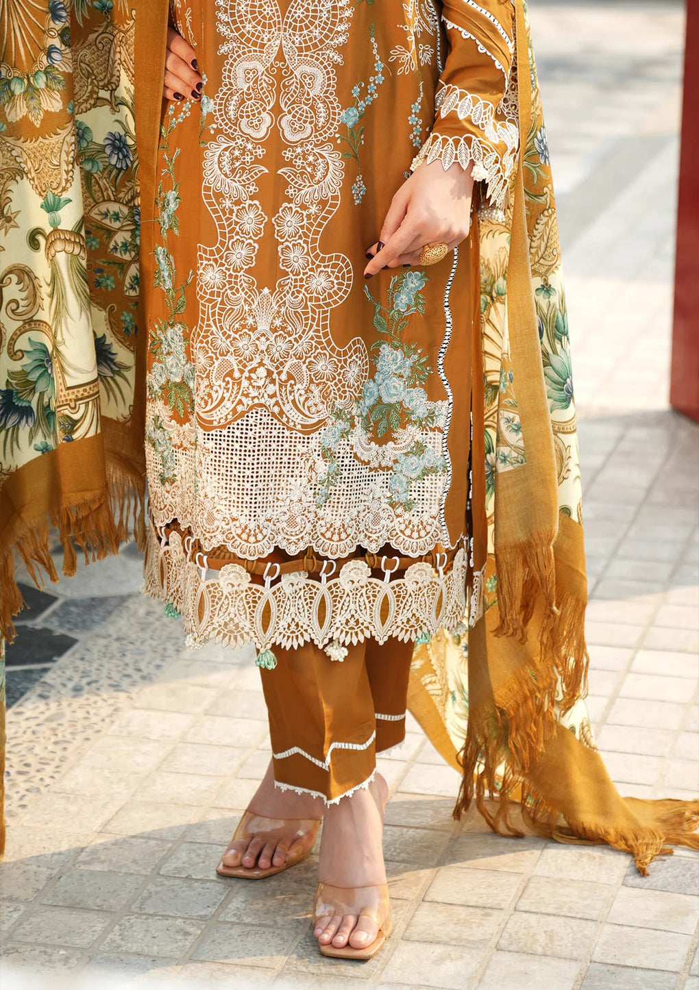 Luxury EMBROIDERED ORGANZA FRONT DAMAN BORDER of Sunkissed Meadows