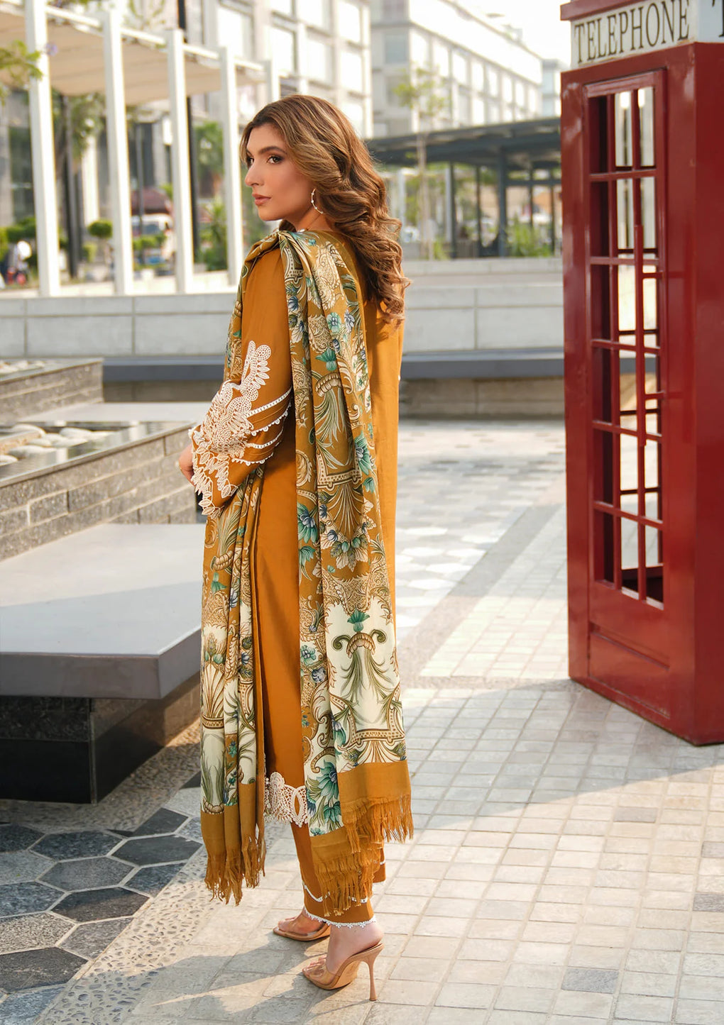 Beautiful Sunkissed Meadows PURE PASHMINA PRINTED SHAWL 