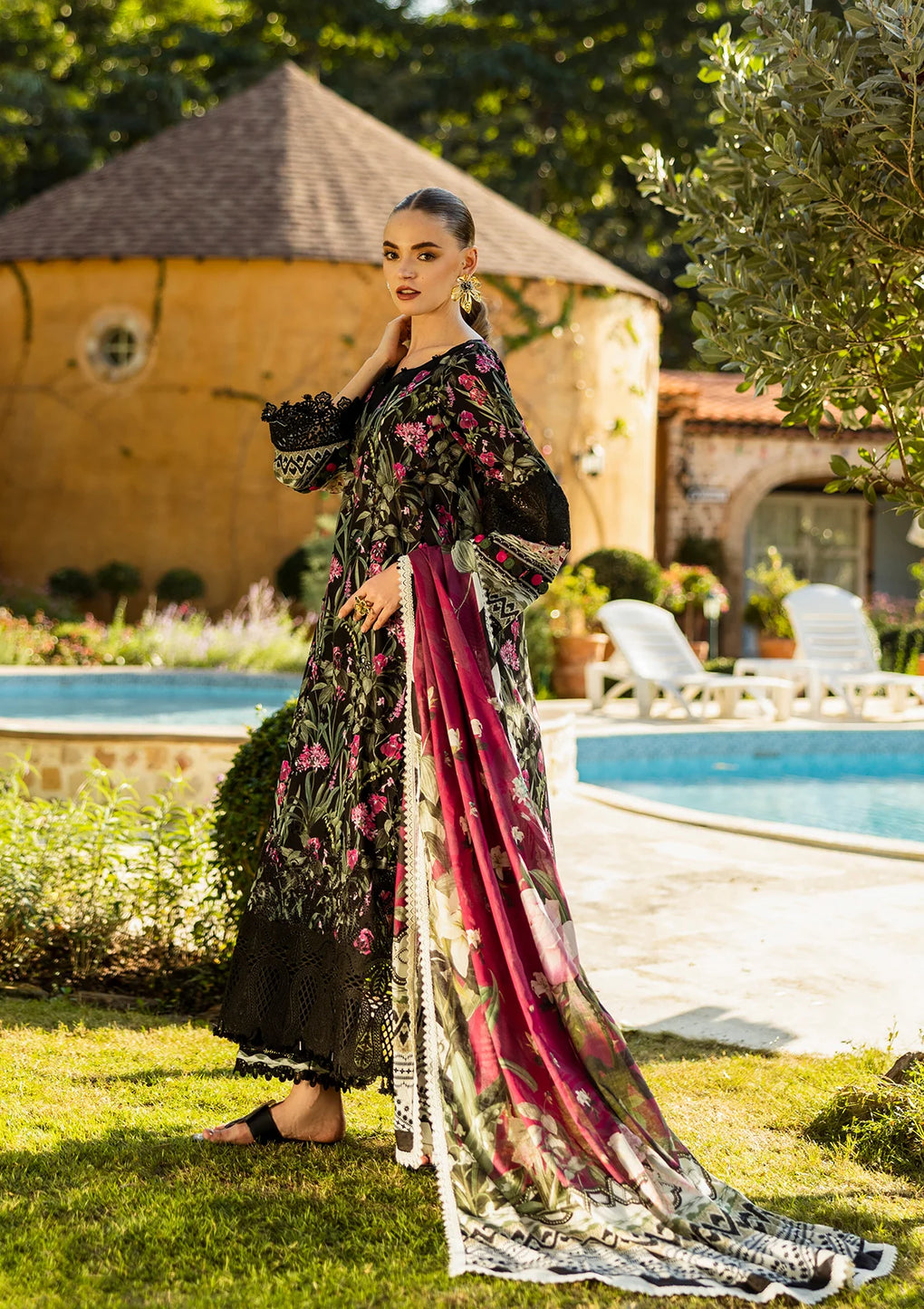 Stunning Printed Voil Dupatta and beautiful Lawn Front.